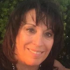 Meet your Posher, Debra